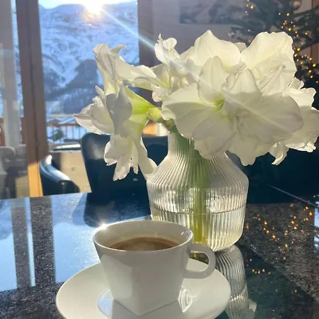 Penthouse Victoria's Im Haus Judith By Interhome Lejlighed Saas Fee