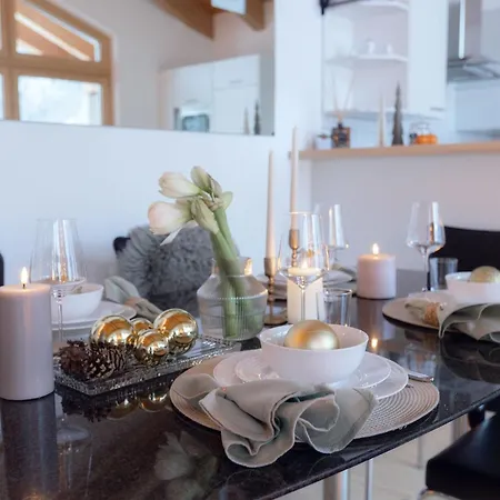 Apartamento Penthouse Victoria's Im Haus Judith By Interhome *